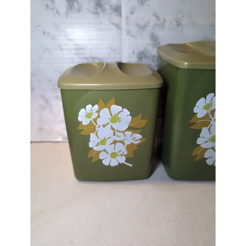 Vintage Flower Avocado Green Canister Set Kitchen Groovy Retro Country MCM